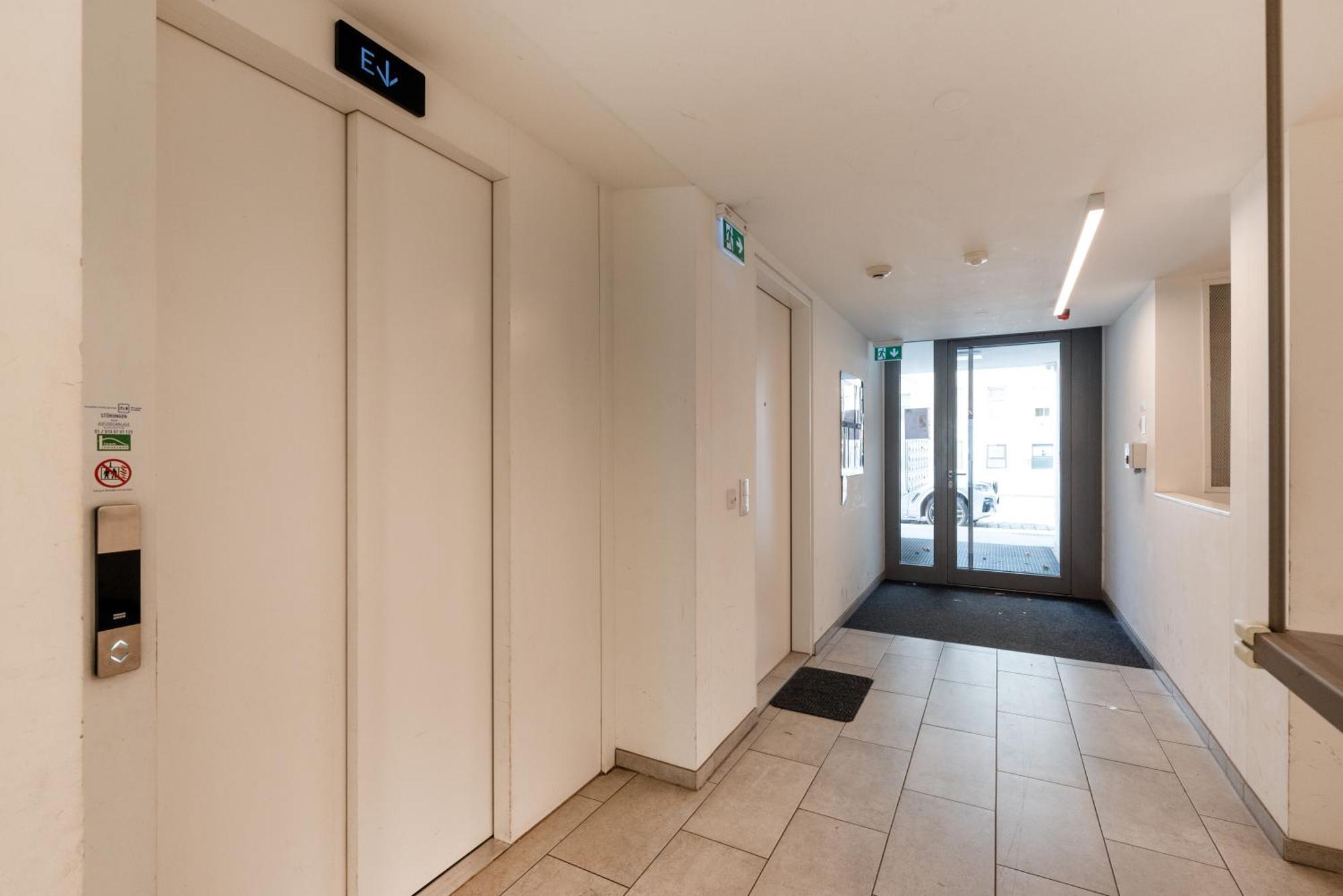Apartment Mit Traumhafter Dachterrasse & Weitblick Bécs Kültér fotó