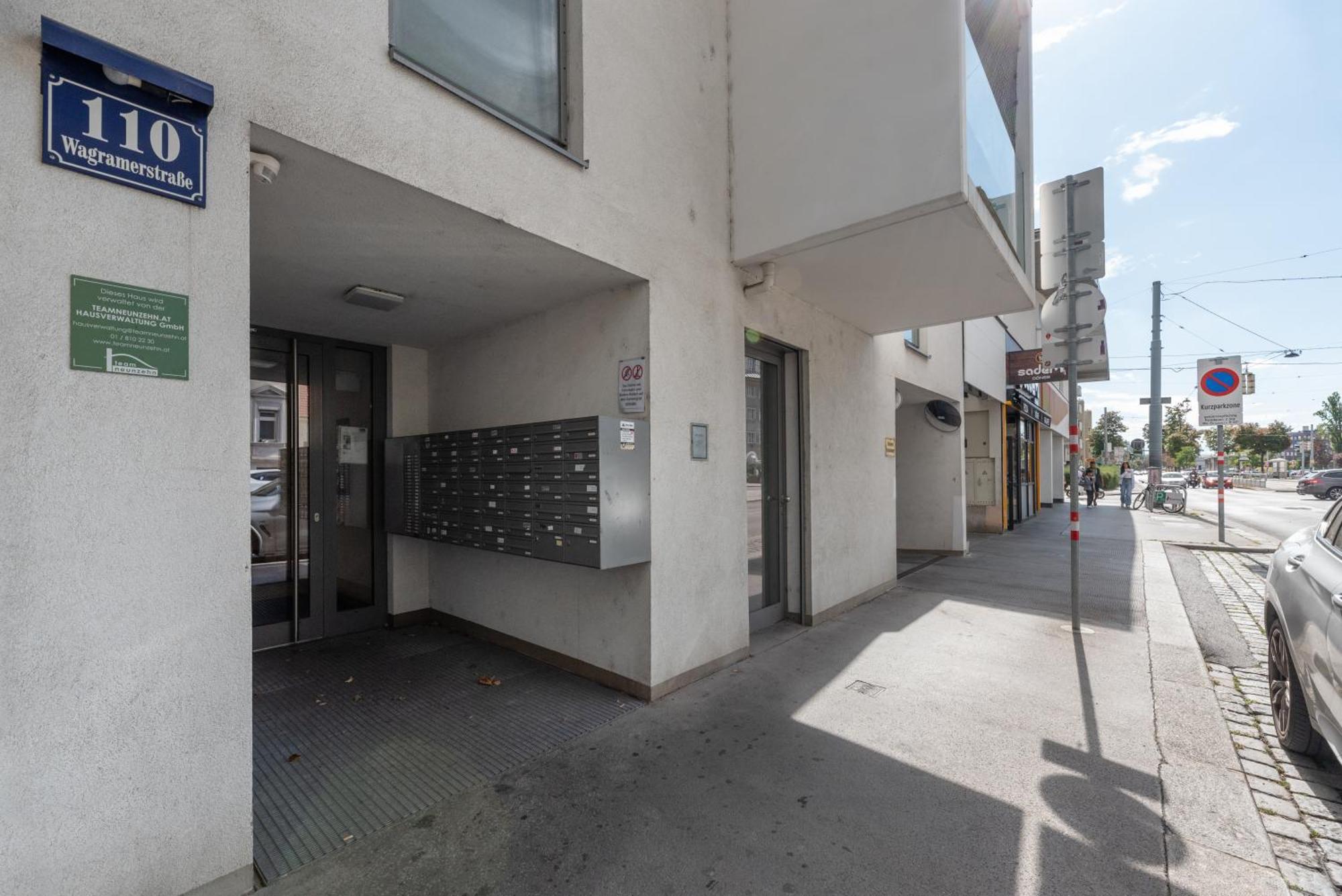 Apartment Mit Traumhafter Dachterrasse & Weitblick Bécs Kültér fotó