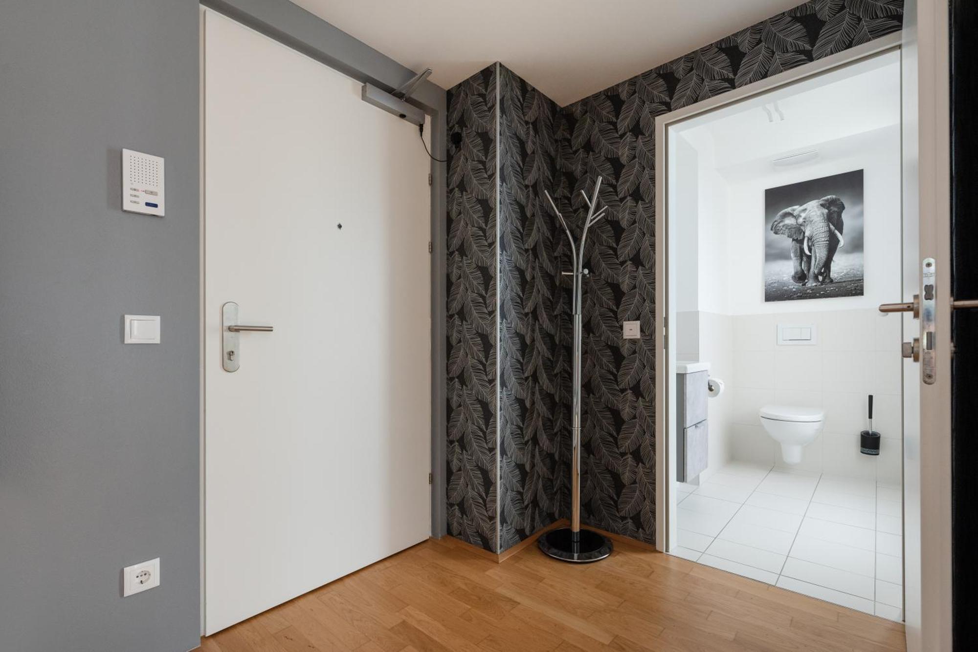 Apartment Mit Traumhafter Dachterrasse & Weitblick Bécs Kültér fotó