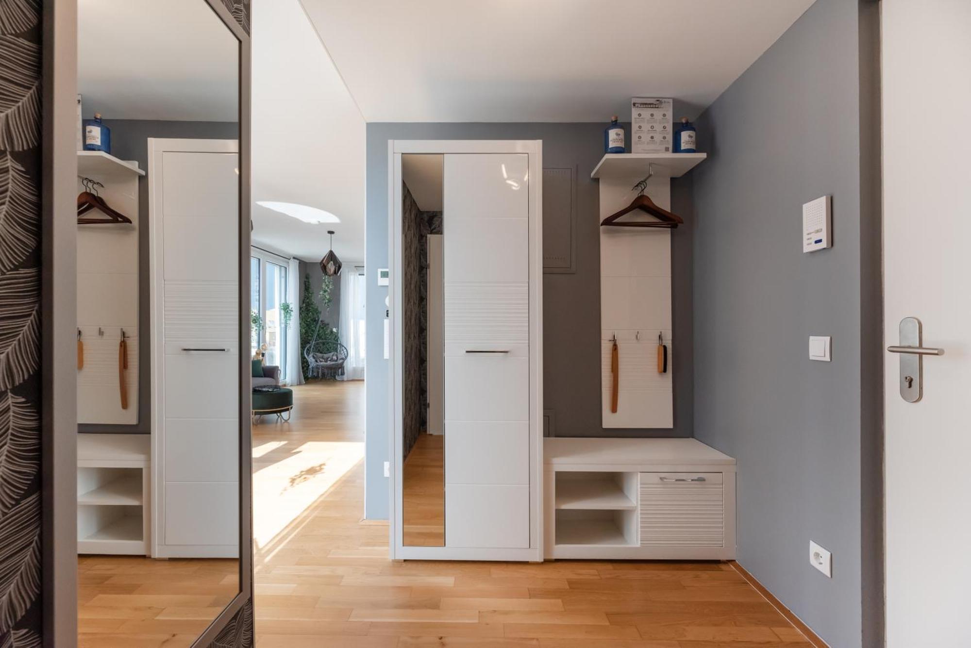 Apartment Mit Traumhafter Dachterrasse & Weitblick Bécs Kültér fotó