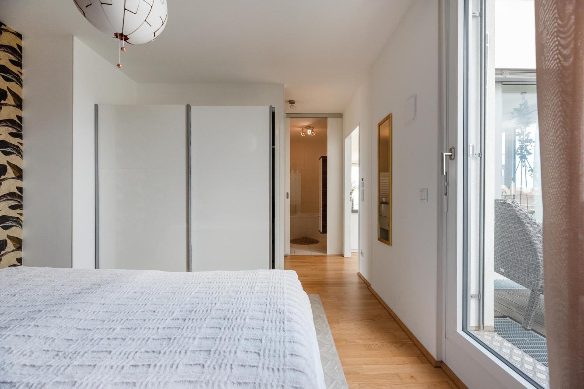 Apartment Mit Traumhafter Dachterrasse & Weitblick Bécs Kültér fotó